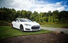 Мужчина опробовал каждую модель Tesla и назвал лучшую