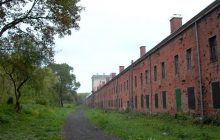 В самом длинном здании Европы откроют отель: его длина превышает 2 километра