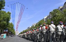 Українські пілоти на Mirage взяли участь у головному військовому параді Франції (відео)