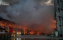 РФ масовано атакувала Київщину: виникли пожежі, постраждали люди (фото)