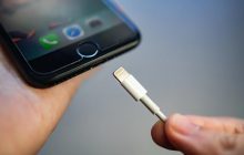 Що буде, якщо заряджати смартфон дешевим USB-кабелем: експерт пояснив наслідки