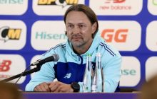 Главный тренер "Динамо" прокомментировал ситуацию с российским флагом на матче в Польше