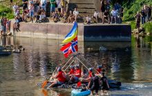 В Ужгороді вперше за час повномасштабної війни пройшла знаменита регата: хто переміг (фоторепортаж)