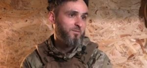 Актер-воин Ласточкин ответил, общается ли с отцом и братом из РФ во время войны