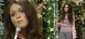 Эту балладу 1973 года выпустила 14-летняя девочка: ее слушают спустя полвека