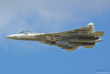 В сеть просочились фотографии российского Су-57 с нетипичным внешним вооружением