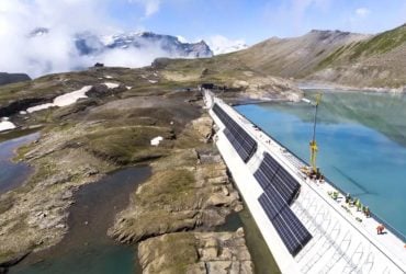 У морозних Альпах поставили сонячні панелі там, де всі казали, що це безглуздо, і не прогадали