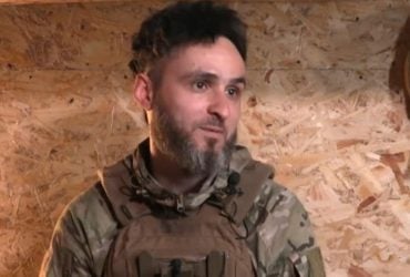 Актор-воїн Ласточкін відповів, чи спілкується з батьком та братом з РФ під час війни