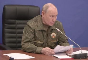 Війна тягне російську економіку на дно разом з рейтингами Путіна, - CNN