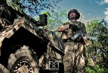 Сотни компаний хотят получить доступ к сайту с захваченным оружием РФ, – BI