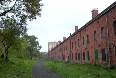 У найдовшій будівлі Європи відкриють готель: її довжина перевищує 2 кілометри
