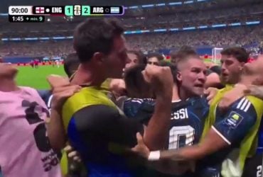 У наддраматичному матчі визначився другий фіналіст Чемпіонату світу