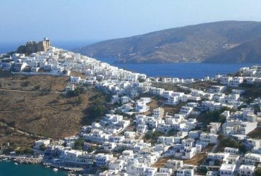 На нескольких популярных греческих островах возникла острая нехватка воды