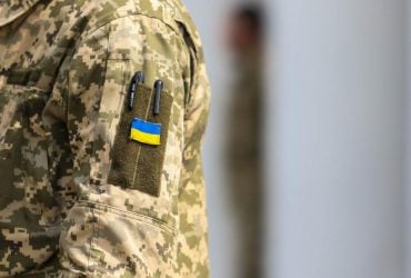 Грошей на підвищені виплати військовим може вистачити лише до кінця серпня, - депутат