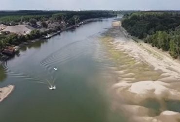 Рекордна посуха перетворює Дунай на струмок, лайнери з туристами сідають на мілини