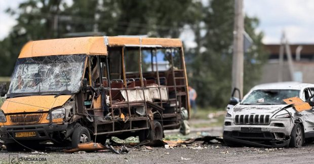 росіяни ударили по місту КАБами, загинуло 4 людей, в тому числі дитина
