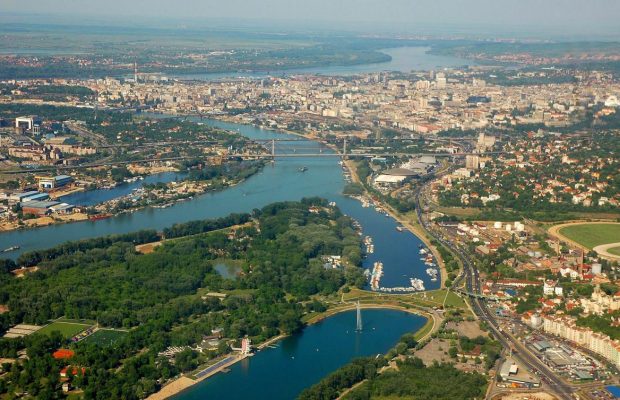 Замість пляжів і моря - села і Дунай: європейська країна переживає справжній туристичний бум