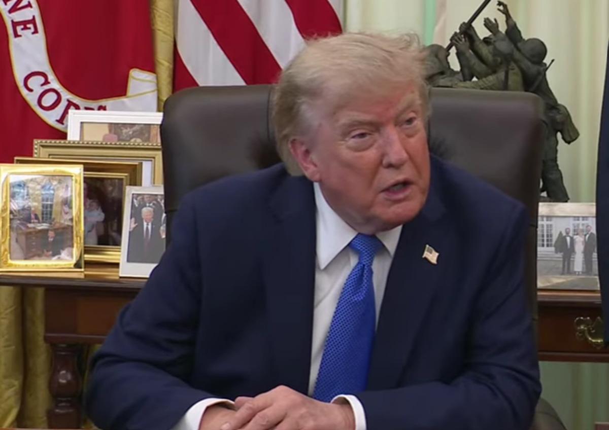 'Нам самим потрібні': Трамп відреагував на прохання Зеленського надати ракети до Patriot 'Нам самим потрібні': Трамп відреагував на прохання Зеленського надати ракети до Patriot