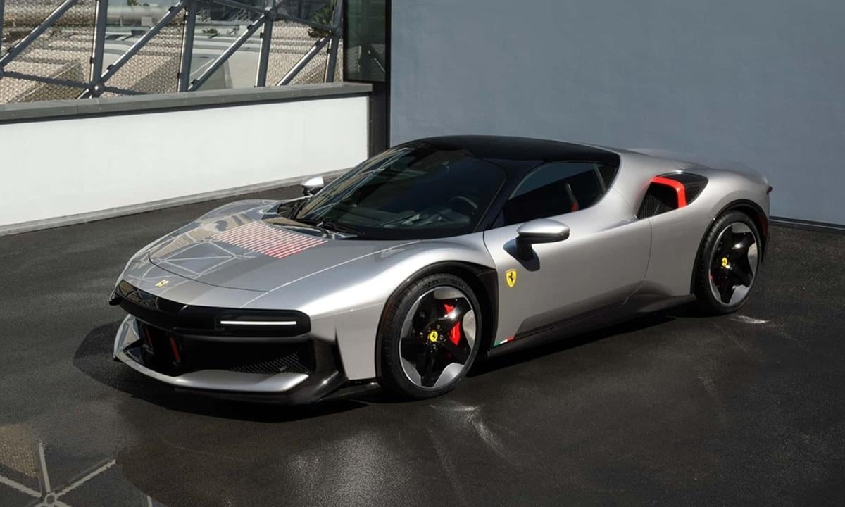 Створений в єдиному екземплярі: Ferrari представила унікальний суперкар (фото) Створений в єдиному екземплярі: Ferrari представила унікальний суперкар (фото)