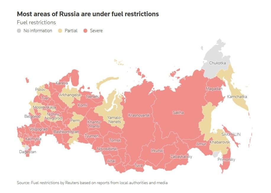 Новая волна дефицита топлива накрыла РФ: почти по всей стране ввели ограничения, - Reuters