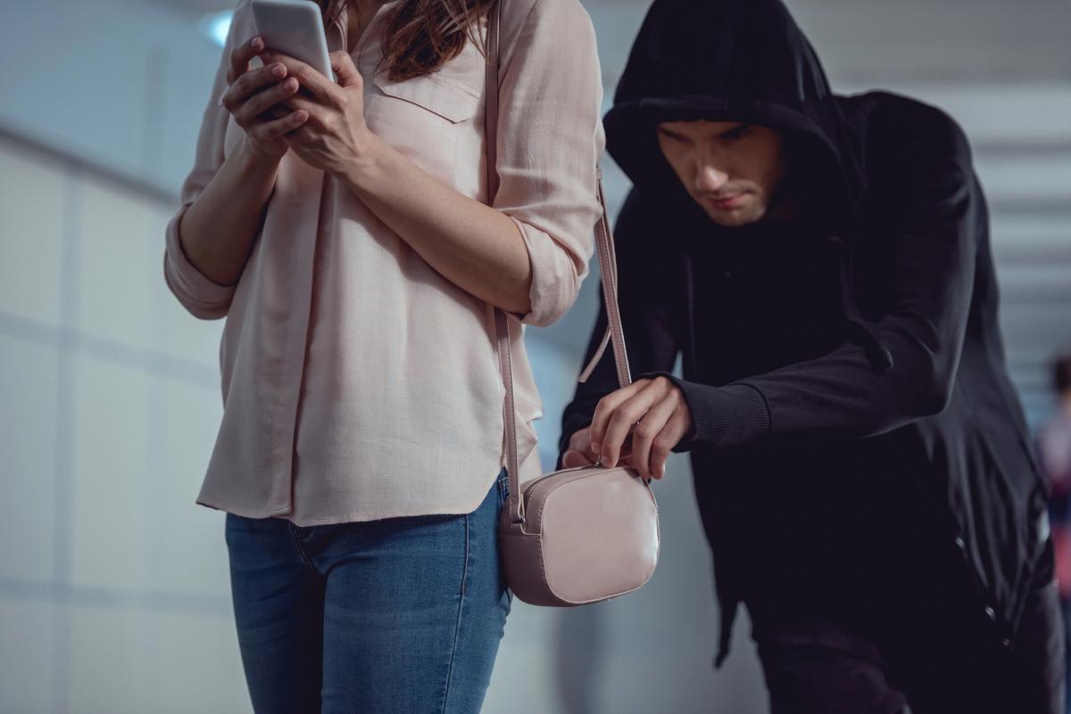 Если смартфон украдут, Android сам его заблокирует: какие настройки включить Если смартфон украдут, Android сам его заблокирует: какие настройки включить