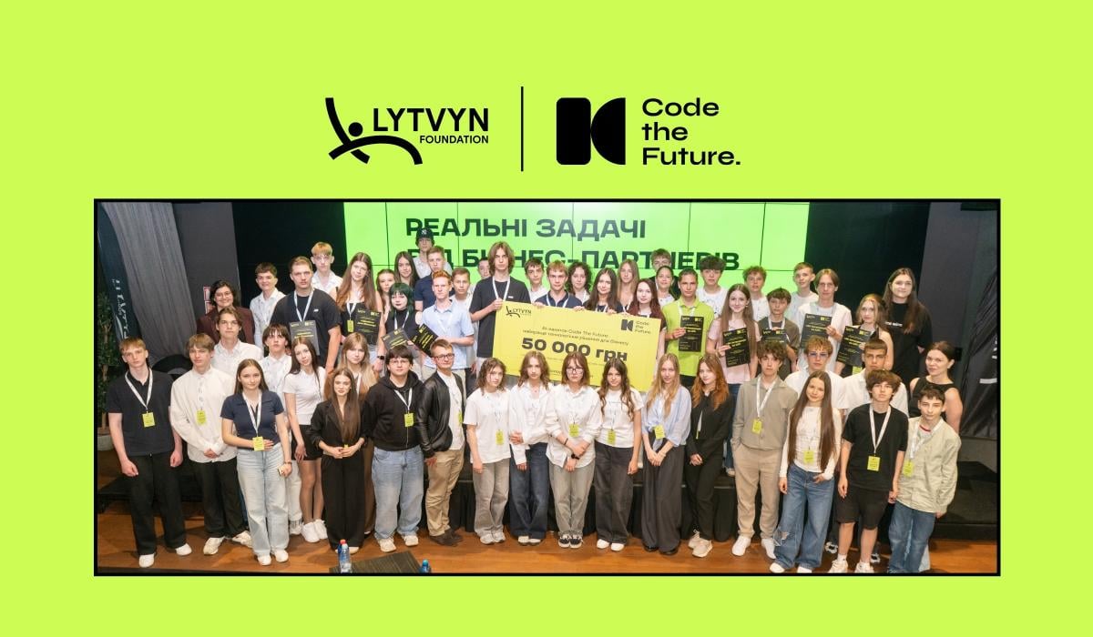 Кейс от бизнеса вместо задач из учебника: фонд Lytvyn Foundation проводит хакатоны для подростков Code The Future