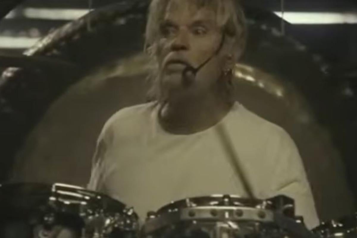 Умер барабанщик культовой рок-группы ZZ Top Умер барабанщик культовой рок-группы ZZ Top