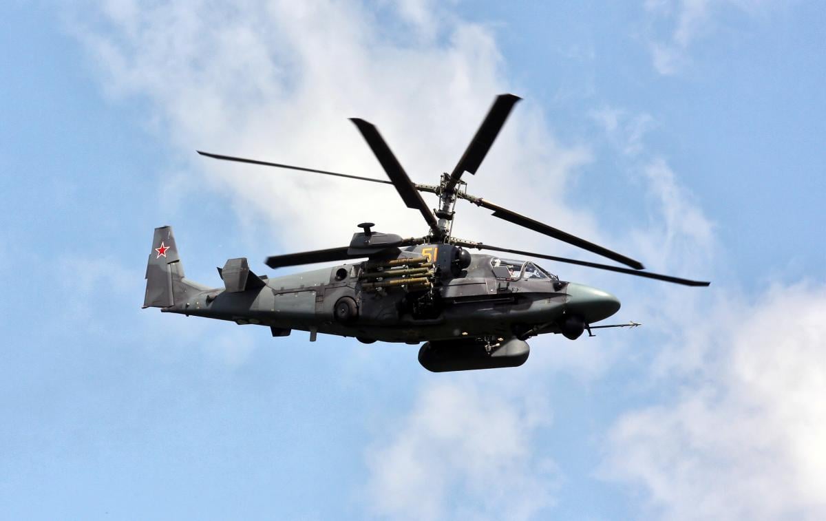 Російський Ка-52 не зміг збити ракетою український дрон FP-1: чому вона промахнулася Російський Ка-52 не зміг збити ракетою український дрон FP-1: чому вона промахнулася
