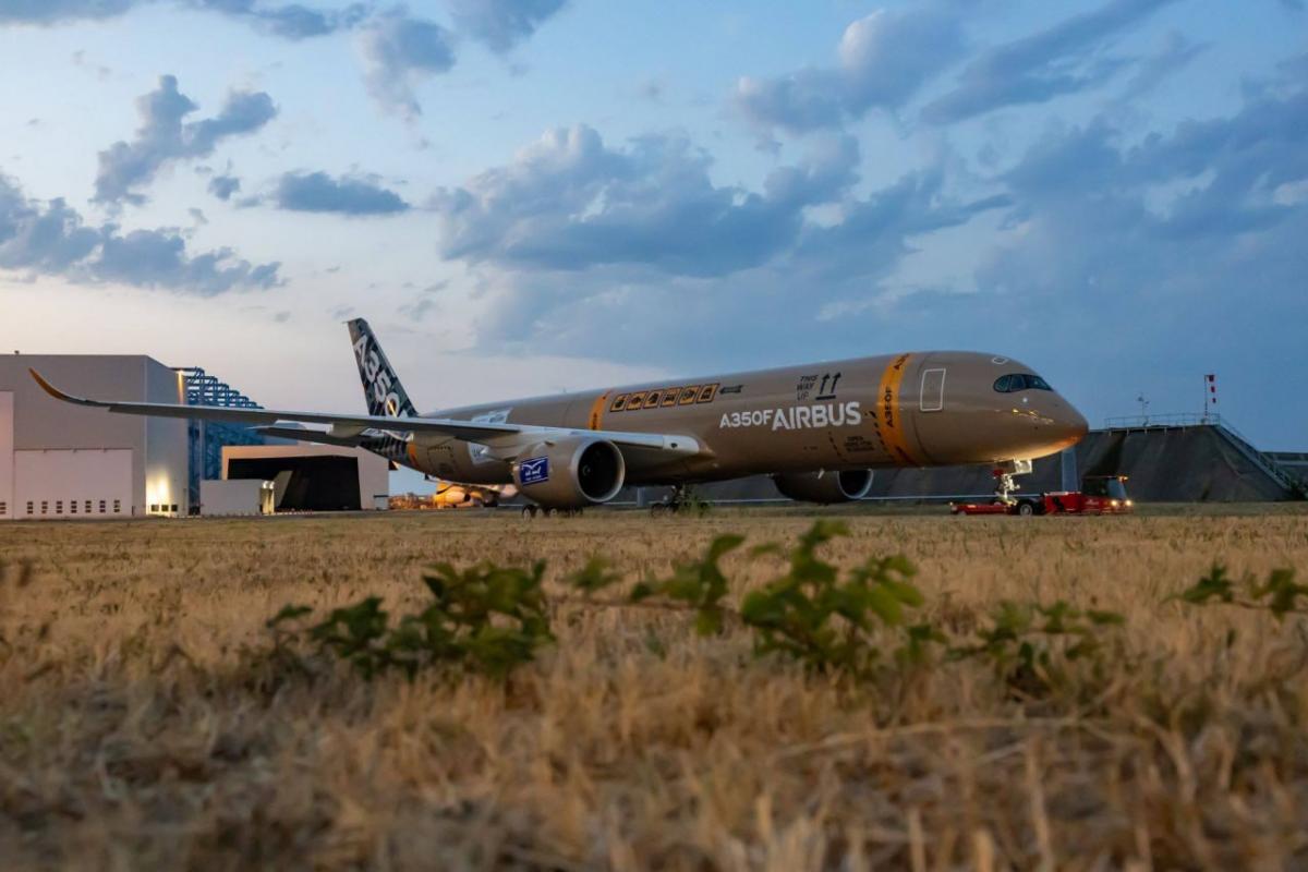Анонсирован первый полет огромного транспортника нового поколения от Airbus (фото) Анонсирован первый полет огромного транспортника нового поколения от Airbus (фото)