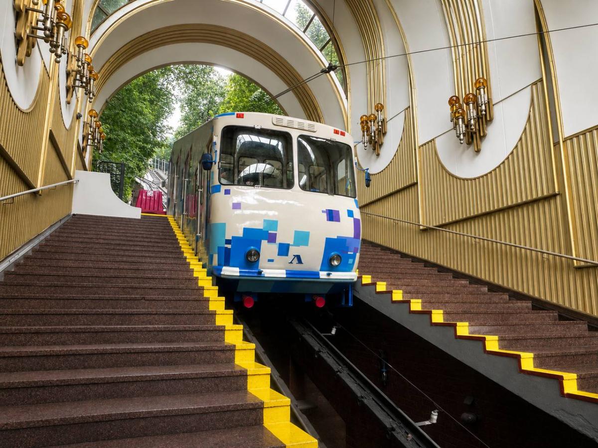 Київський фунікулер відновлює роботу після планового ремонту Київський фунікулер відновлює роботу після планового ремонту