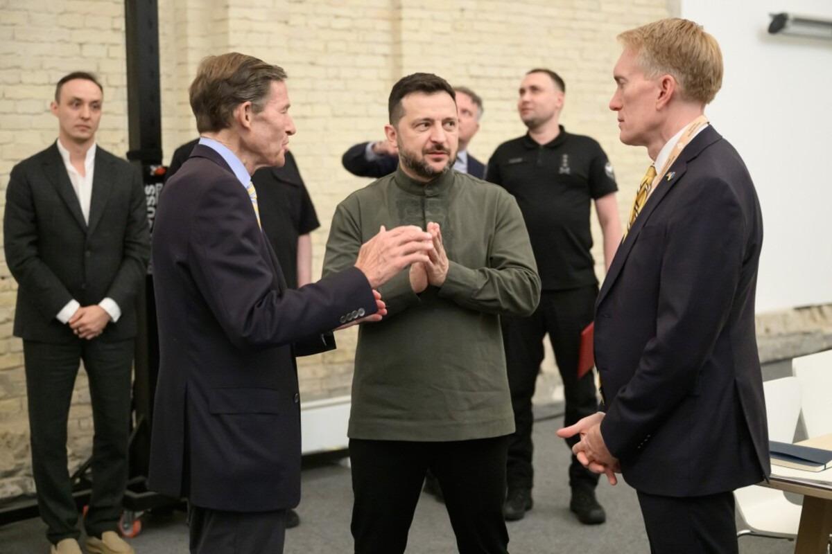Палата представників планує розглянути санкції проти РФ у вересні, - сенатор США Палата представників планує розглянути санкції проти РФ у вересні, - сенатор США