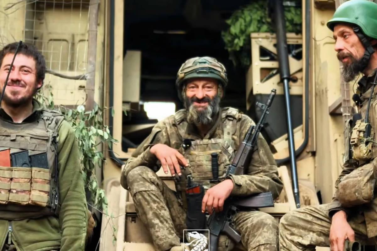 100 дней под огнём: бойцы 61-й бригады удержали оборону и взяли в плен оккупанта (видео) 100 дней под огнём: бойцы 61-й бригады удержали оборону и взяли в плен оккупанта (видео)