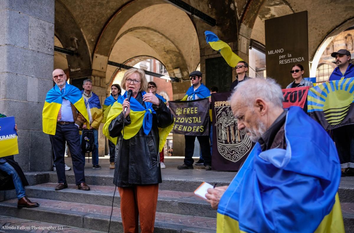 'Написати книгу про Київ мене спонукала війна. Навіть в Італії про неї думаєш і вдень, і вночі', - письменниця Олена Костюкович 'Написати книгу про Київ мене спонукала війна. Навіть в Італії про неї думаєш і вдень, і вночі', - письменниця Олена Костюкович