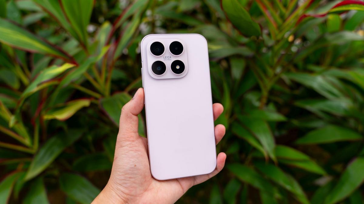 Названо найкращі смартфони Xiaomi у 2026 році: від флагмана до моделі за $100 Названо найкращі смартфони Xiaomi у 2026 році: від флагмана до моделі за $100