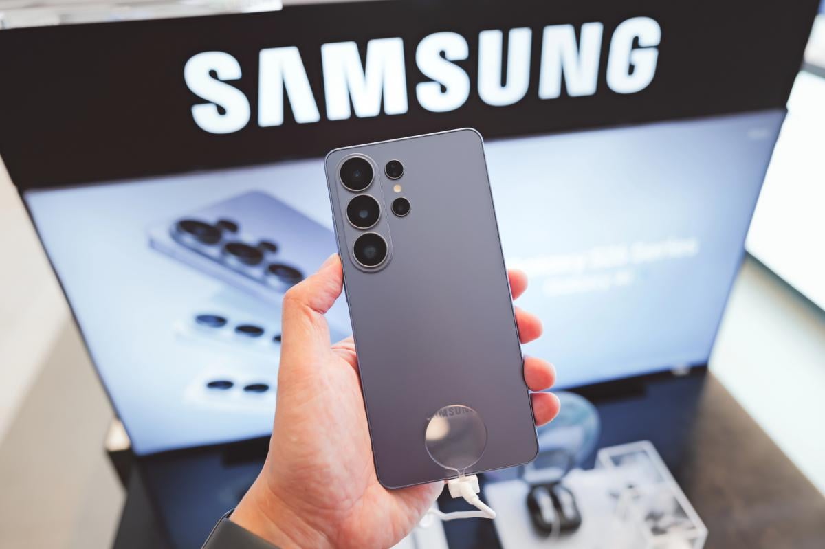 Названо найпопулярніший Android-смартфон у світі прямо зараз, і це не Xiaomi Названо найпопулярніший Android-смартфон у світі прямо зараз, і це не Xiaomi
