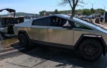 Чоловік приєднав причеп до Tesla Cybertruck і дійшов жахливого висновку