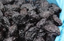 Усього 6 штук на день: вчені назвали сухофрукт, який може здивувати своєю користю