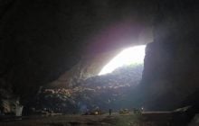Ця печера настільки велика, що через неї міг би пролетіти літак: де вона розташована