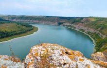 "До себе через рідне": стартувала нацкампанія з відновлення психіки українців через туризм