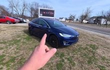 Американець купив електрокар Tesla "наосліп" за 9500 доларів: на нього чекав великий сюрприз