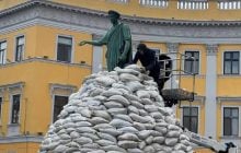 В Одессе с памятника Дюку убрали мешки с песком: почему сняли защиту