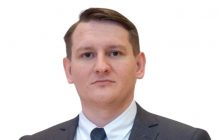 Миллионные контракты в обмен на парковочное место для заместителя главы Агентства восстановления Юрия Свербы, - СМИ