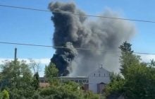 У Львові на заводі "Іскра" спалахнула пожежа: є постраждалі