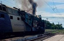 На Миколаївщині безпілотник поцілив у приміський поїзд: стали відомі наслідки