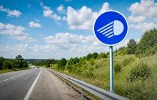 Медуза на синьому тлі: що означає цей незвичайний дорожній знак