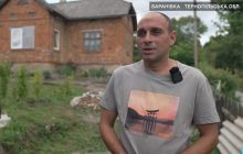 Переселенець купив занедбаний будинок за $5 тисяч у розстрочку: як він його відновив