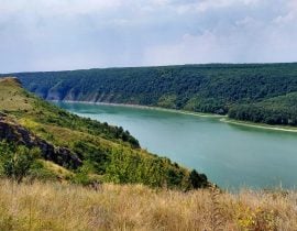 От сказочных крепостей до живописного Днестра: чем туристов удивляет Хмельницкая область