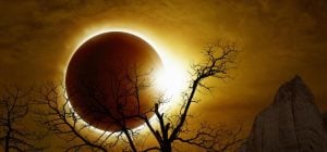 Солнечное затмение 12 августа изменит жизнь 4 знаков Зодиака: есть ли среди них ваш