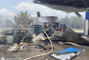 Росіяни вдарили по заправці на Дніпропетровщині: загинули три людини