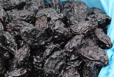 Всего 6 штук в день: ученые назвали сухофрукт, который может удивить своей пользой